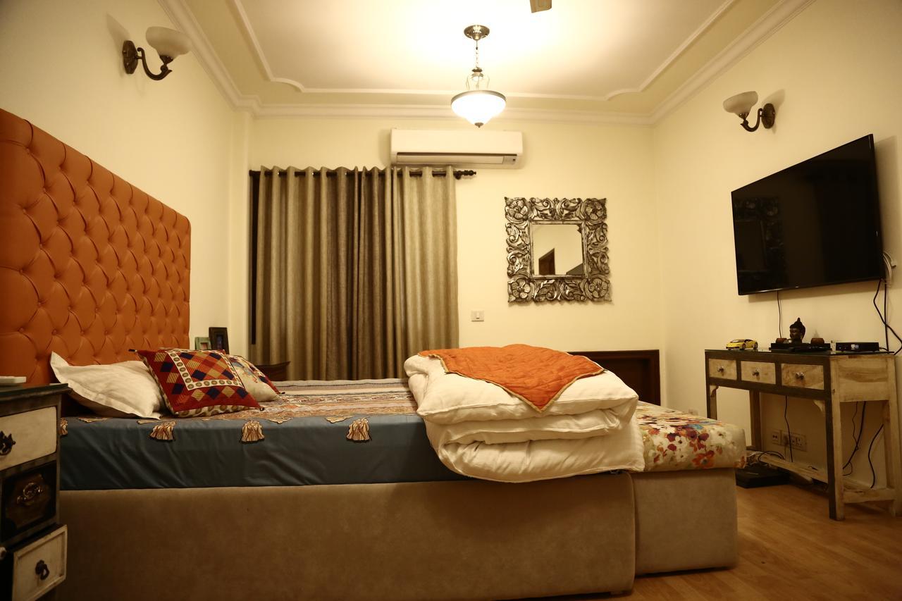 Casa Kuvera Nuova Delhi Esterno foto